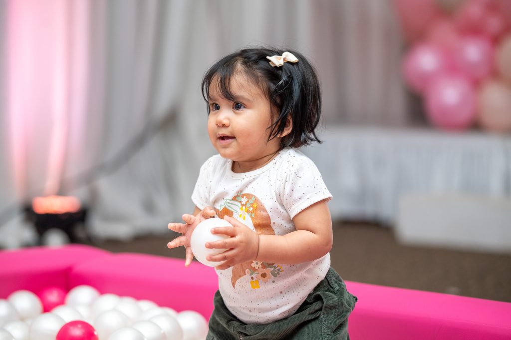 20220319210856 Serene's First Birthday